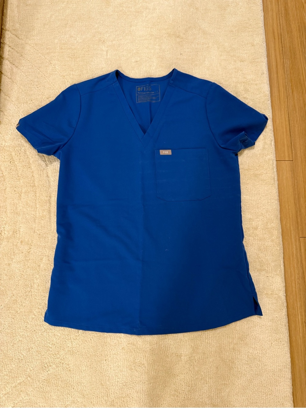 Figs Scrub Top